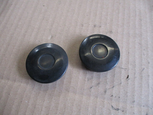 Caches plastiques d'axe de bras oscillant pour Honda 650 FX - VIGOR - RD09