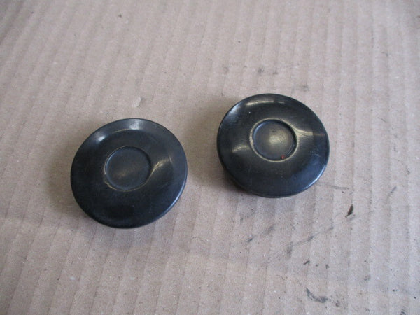 Caches plastiques d'axe de bras oscillant pour Honda 650 FX - VIGOR - RD09