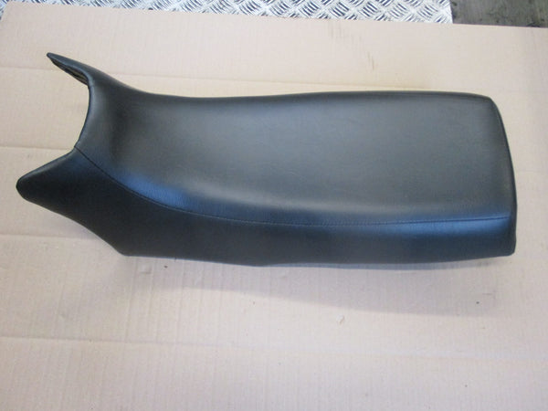 Selle refaite à neuf pour Yamaha 600 XT - 2KF