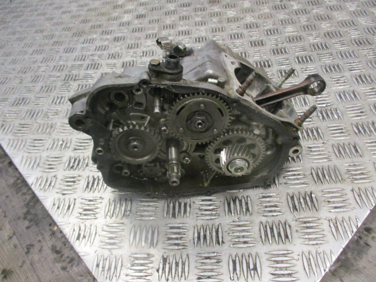 Bas moteur pour Yamaha 125 DTLC - 1HR - 34X
