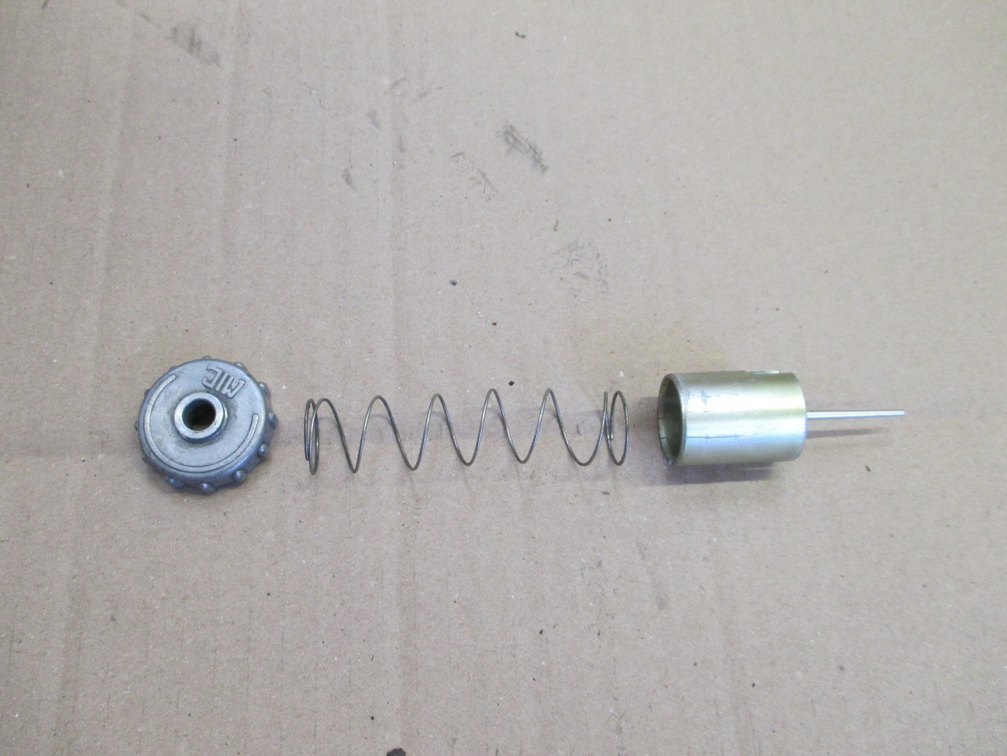 Boisseau + aiguille + chapeau pour Yamaha 125 DTMX - 2A8 - modèle électronique