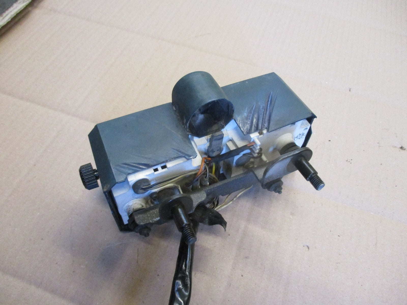 Bloc compteur compte tours pour Djebel Suzuki 600 DR - 650 DR - SN41A - SP41A