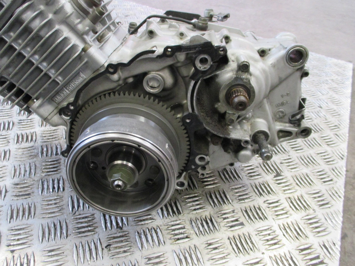 Moteur Yamaha 600 XTE - 3TB - commande d'embrayage sur carter d'embrayage