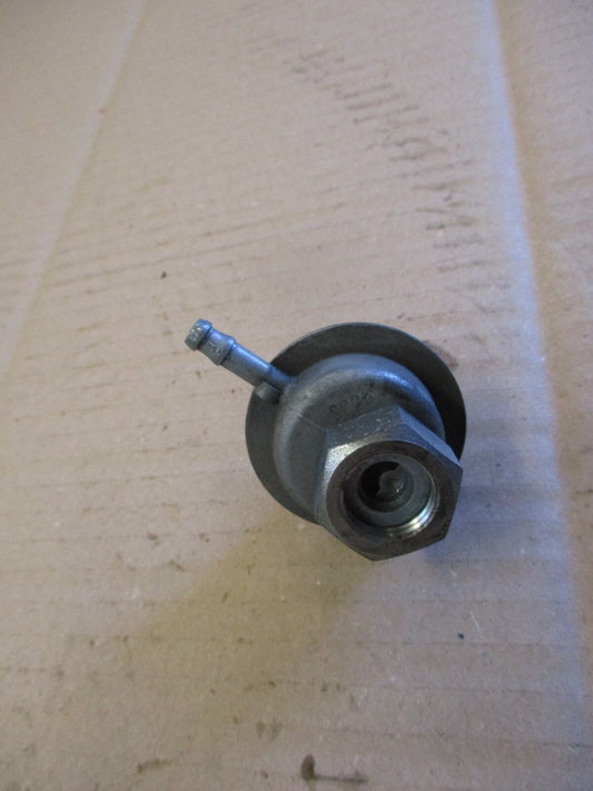 Robinet essence pour Honda 125 CBR - JC34