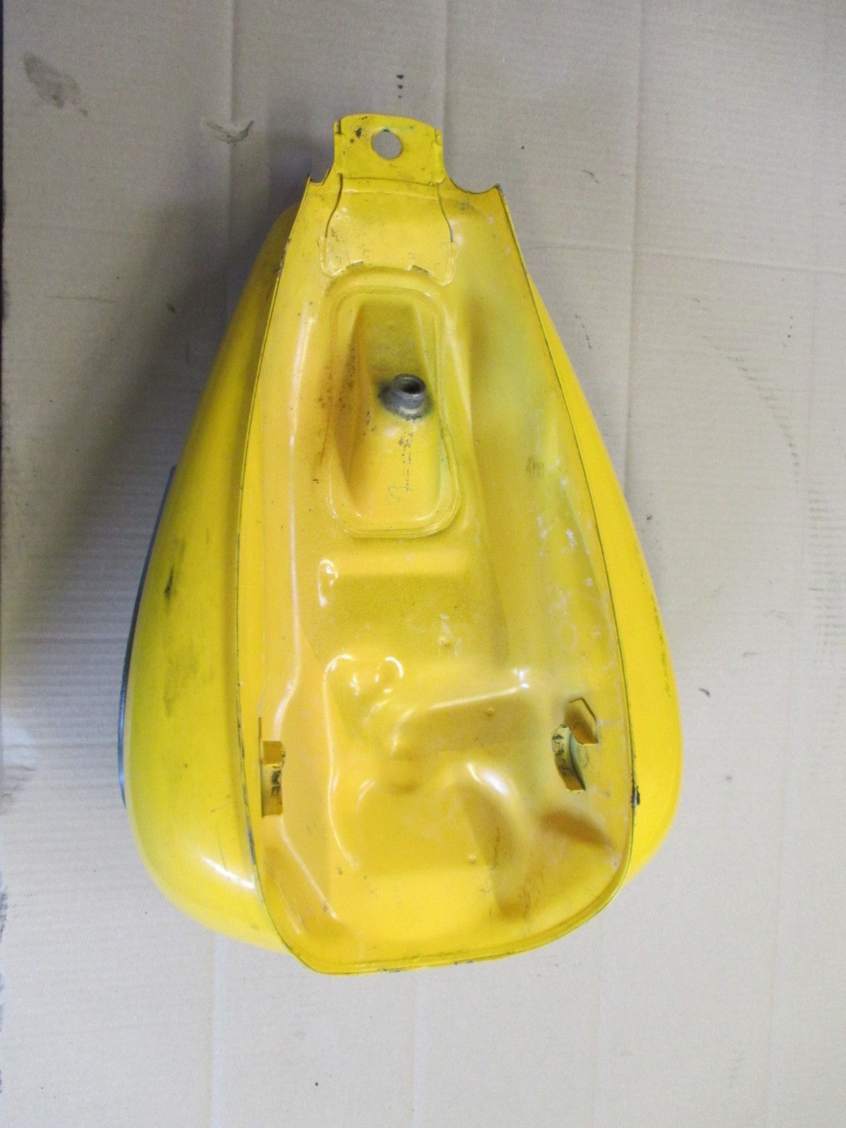 Réservoir d'essence pour Honda 600 VT C Shadow - PC21