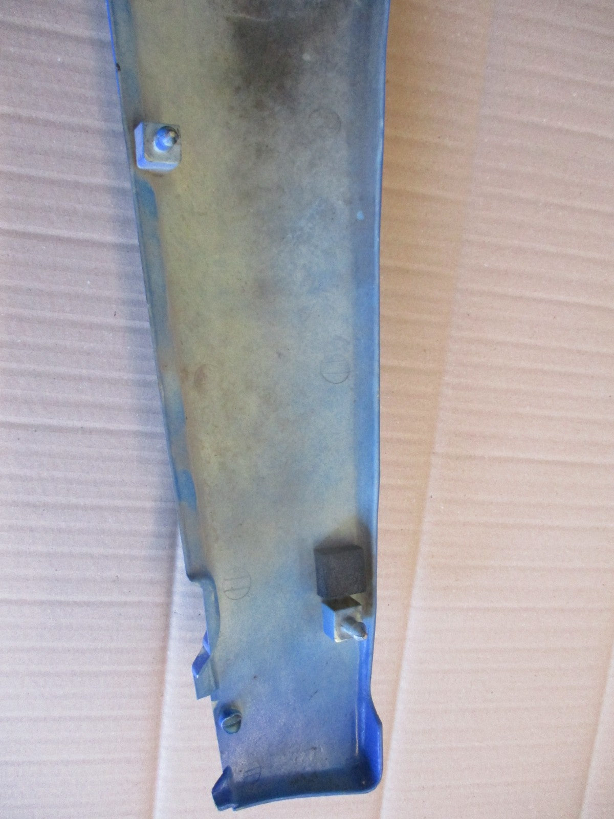 Cache latéral gauche pour Yamaha 125 TZR - 2RL