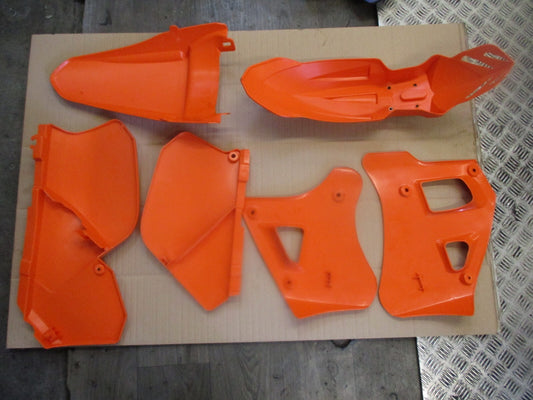 Caches latéraux ouies gardes boue pour Yamaha 125 DTR - DTRE