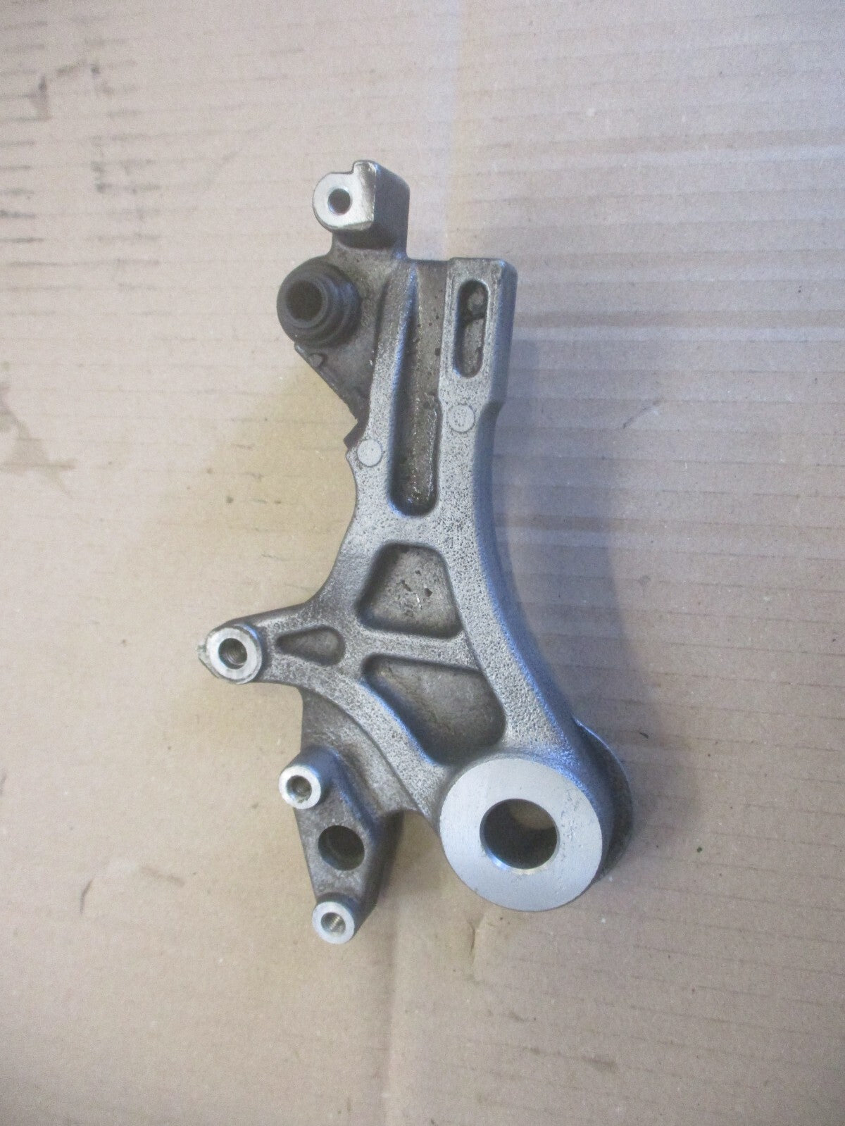 Support étrier arrière ABS pour Honda 700 XLV Transalp - RD13A