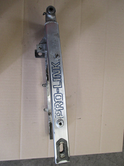 Bras oscillant pour Honda 600 XLL - XLM - XLLM - PD04