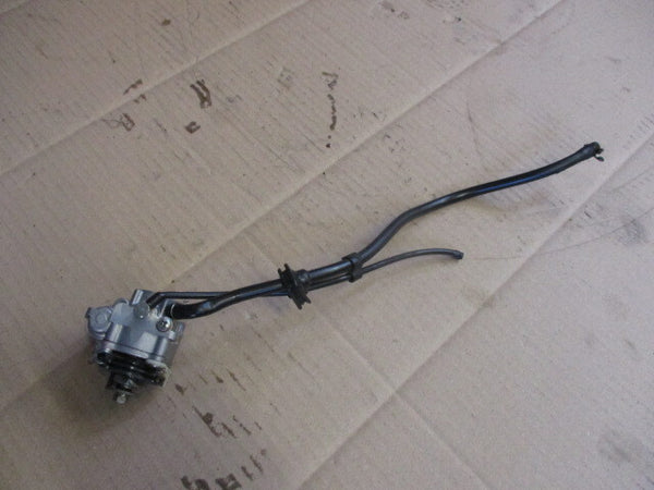 Pompe à huile + tuyauteries pour Yamaha 125 DTLC - 10V