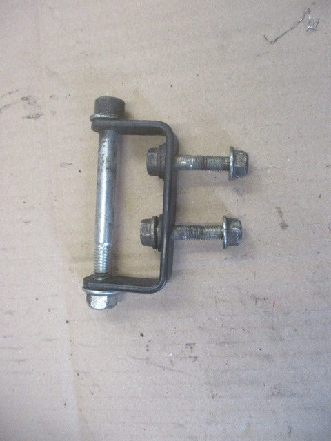 Patte support pour Derbi 125 Mulhacen
