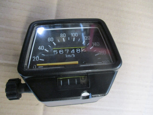 Compteur 56748 kms Yamaha 600 XT Ténéré - 34L - 43F - 2KF - 1VJ - 4PT - DJ02
