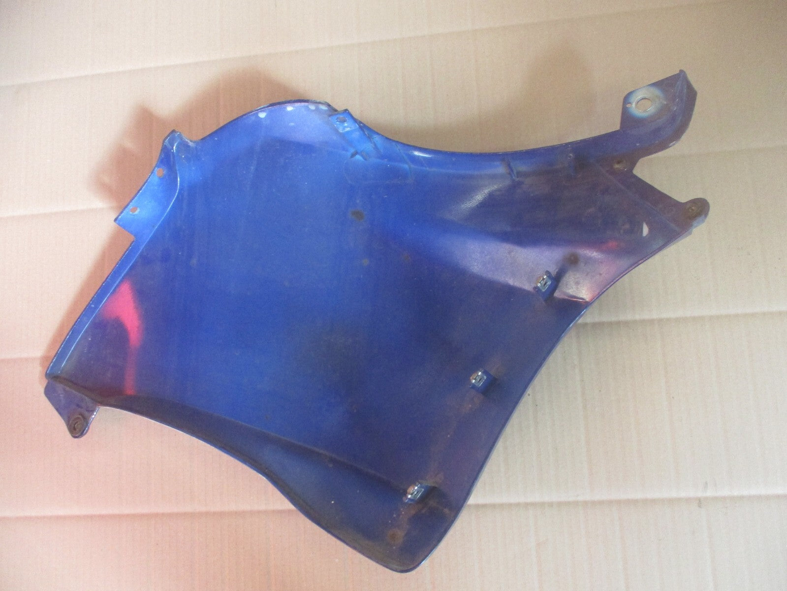 Flanc de carénage gauche pour Honda 125 NX Transcity - JD12