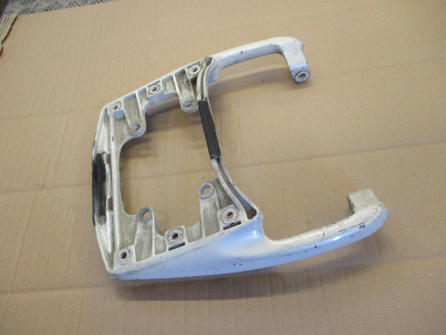 Porte bagage pour Honda 650 Dominator - RD02 - RD08A