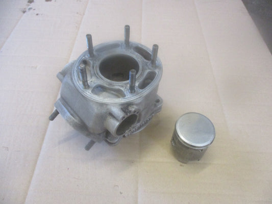 Cylindre / piston pour Yamaha 125 TDR modèle 4FU / 5AE