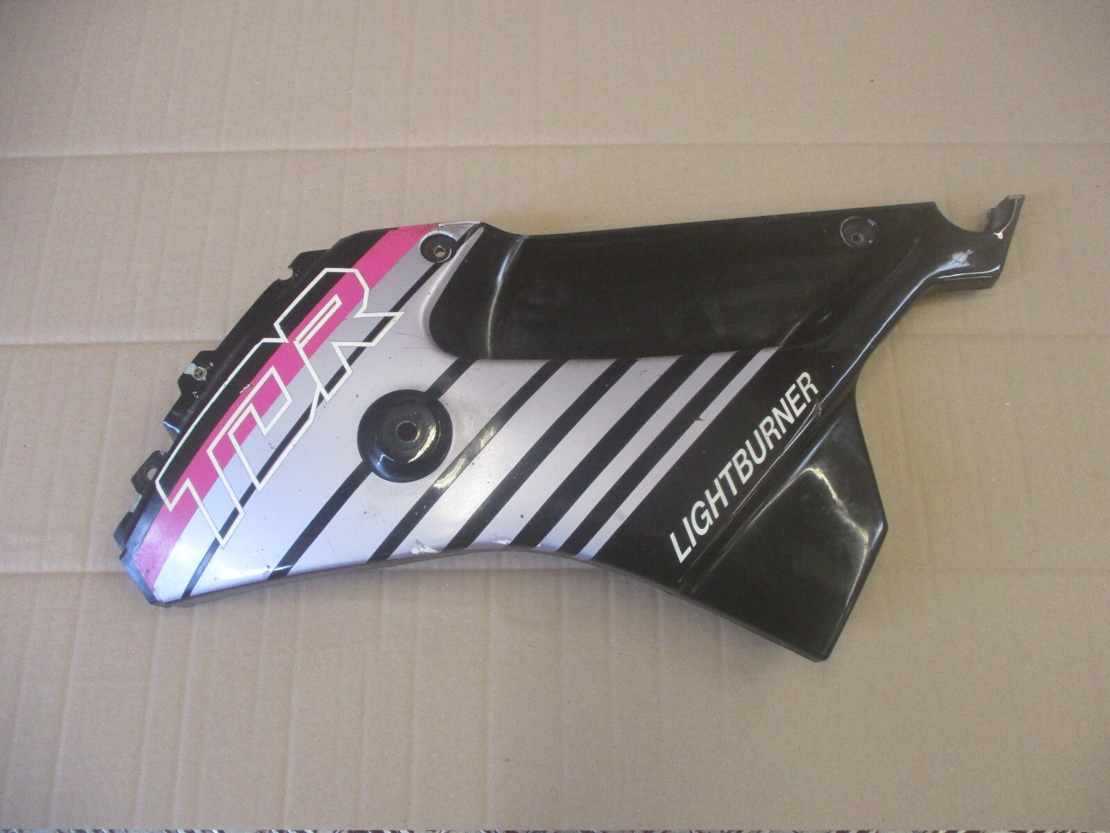 Flanc de carénage gauche pour Yamaha 125 TDR - 3XD