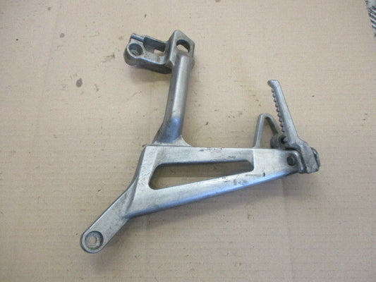 Platine cale pied arrière gauche pour Honda 750 VFR - RC36 - Type 2 - 1994/1997