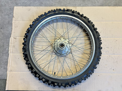 Roue avant avec pneu cross n'ayant pas roulé pour Kawasaki 125 KE - K1