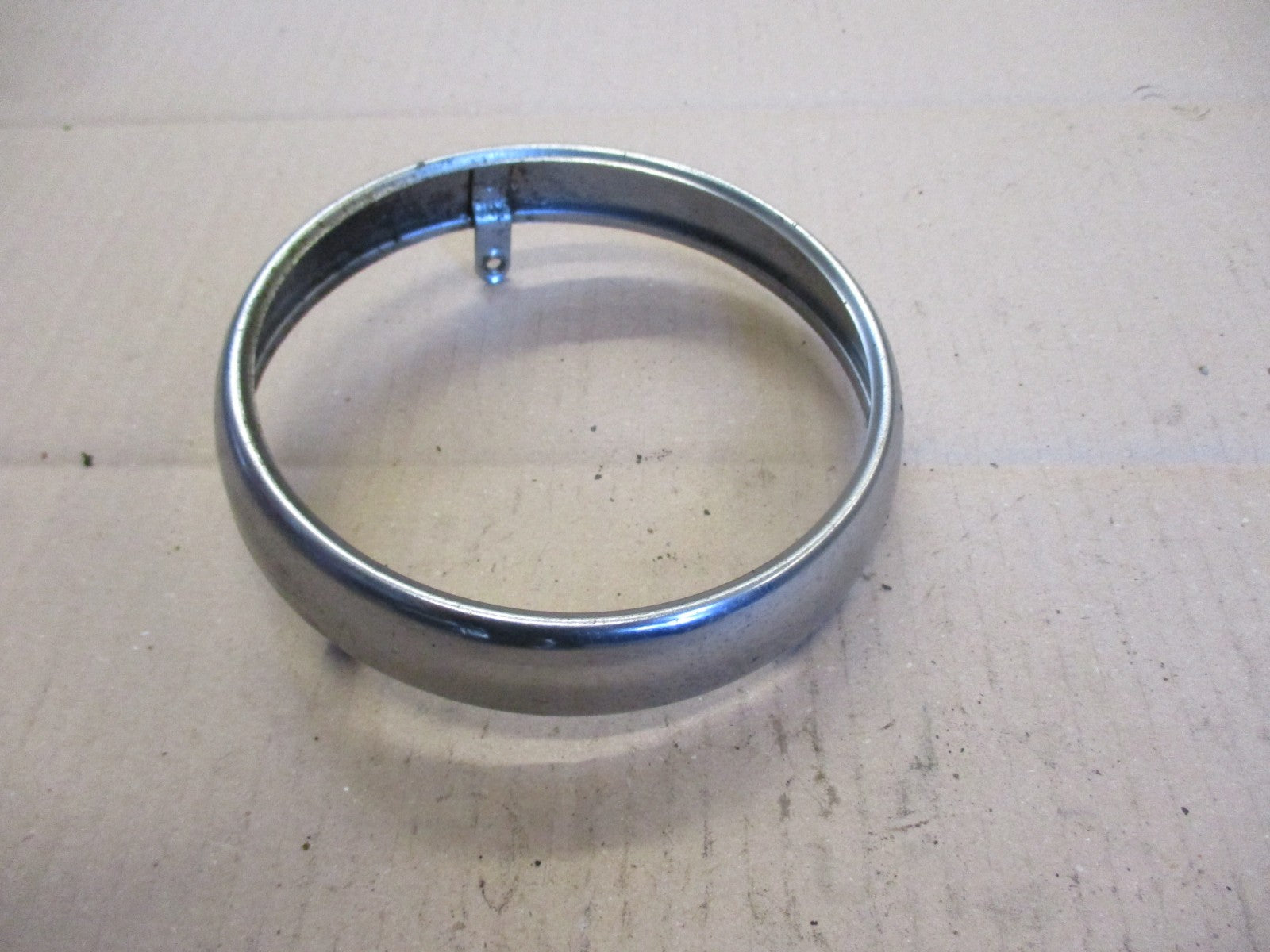 Cerclage de phare pour Honda 125 CBT - CB125T - 125 Twin