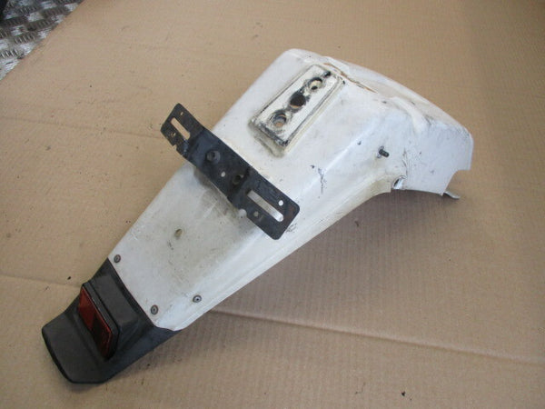 Bavette arrière pour Suzuki 125 DR - SF44A