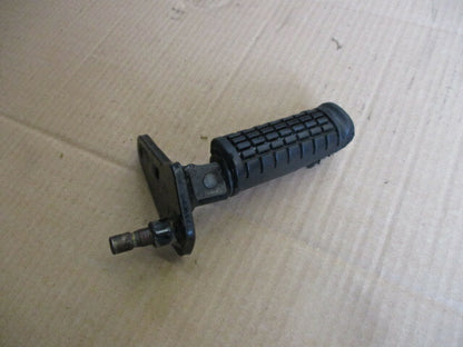 Cale pied avant gauche pour Suzuki 125 GZ Marauder