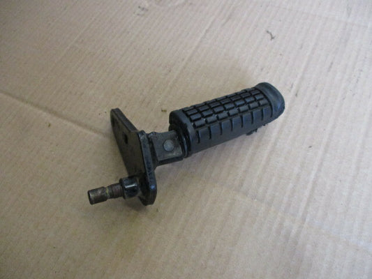 Cale pied avant gauche pour Suzuki 125 GZ Marauder