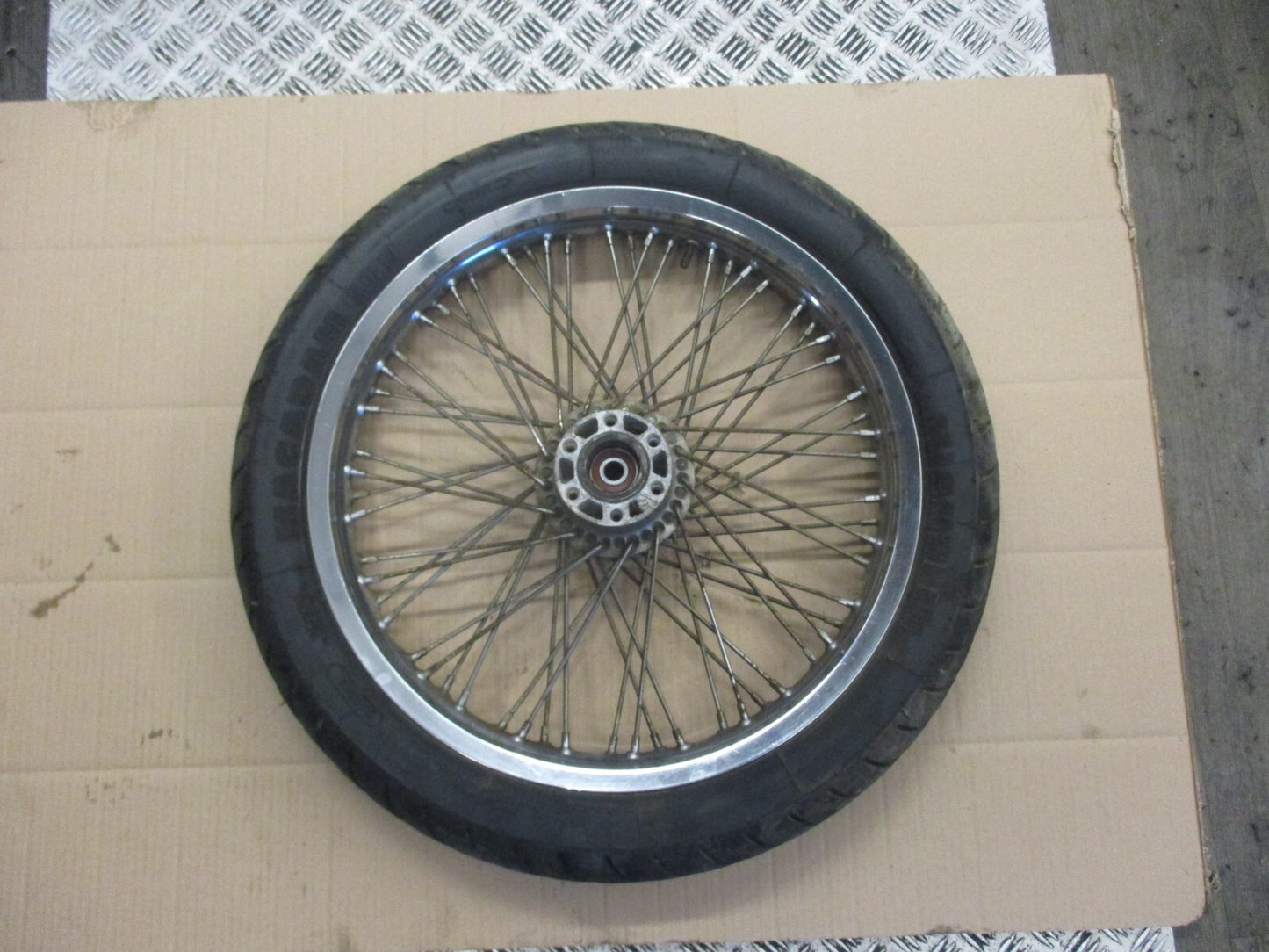 Roue avant pour Suzuki 1400 VS Intruder - VX51L