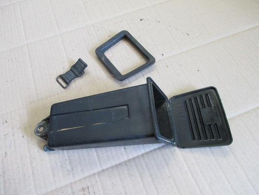 Boite à outils vide + joint + sangle pour Suzuki 750 DR - 800 DR - SR41A - SR42A