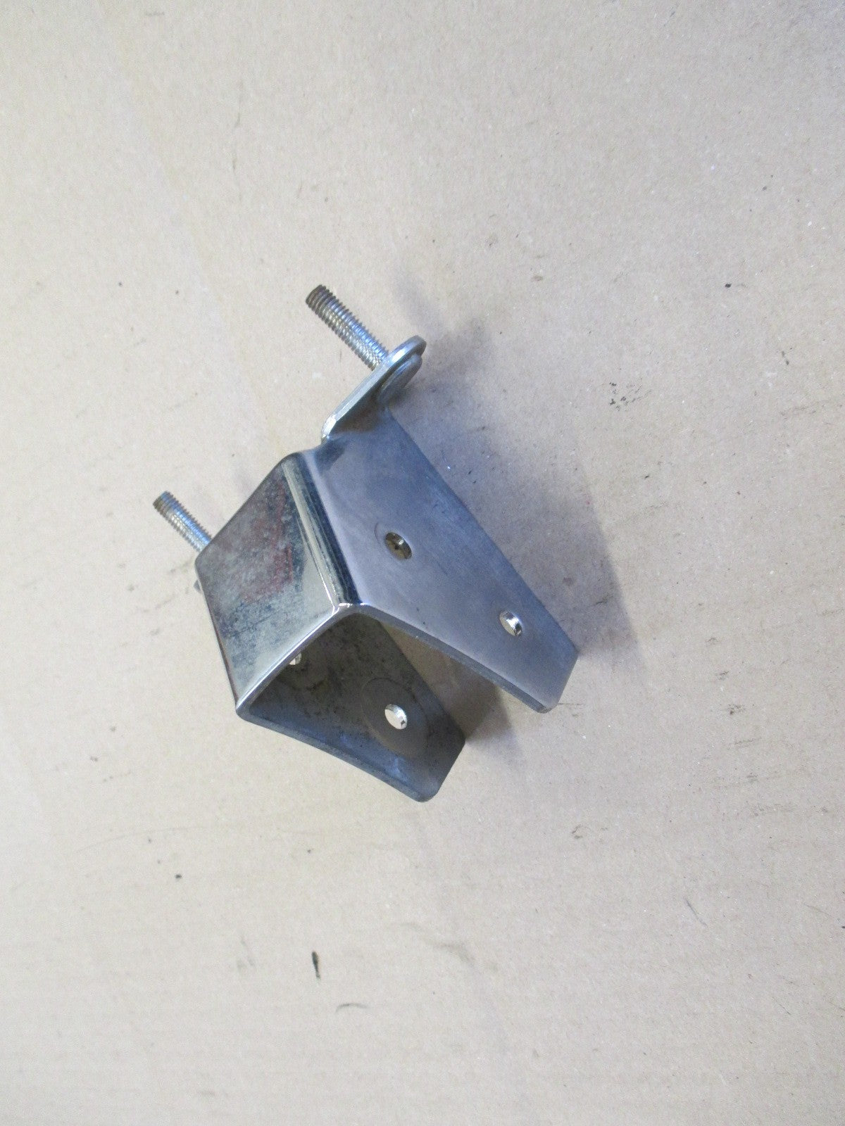 Support inférieur de phare pour Honda 600 VT C Shadow - PC21