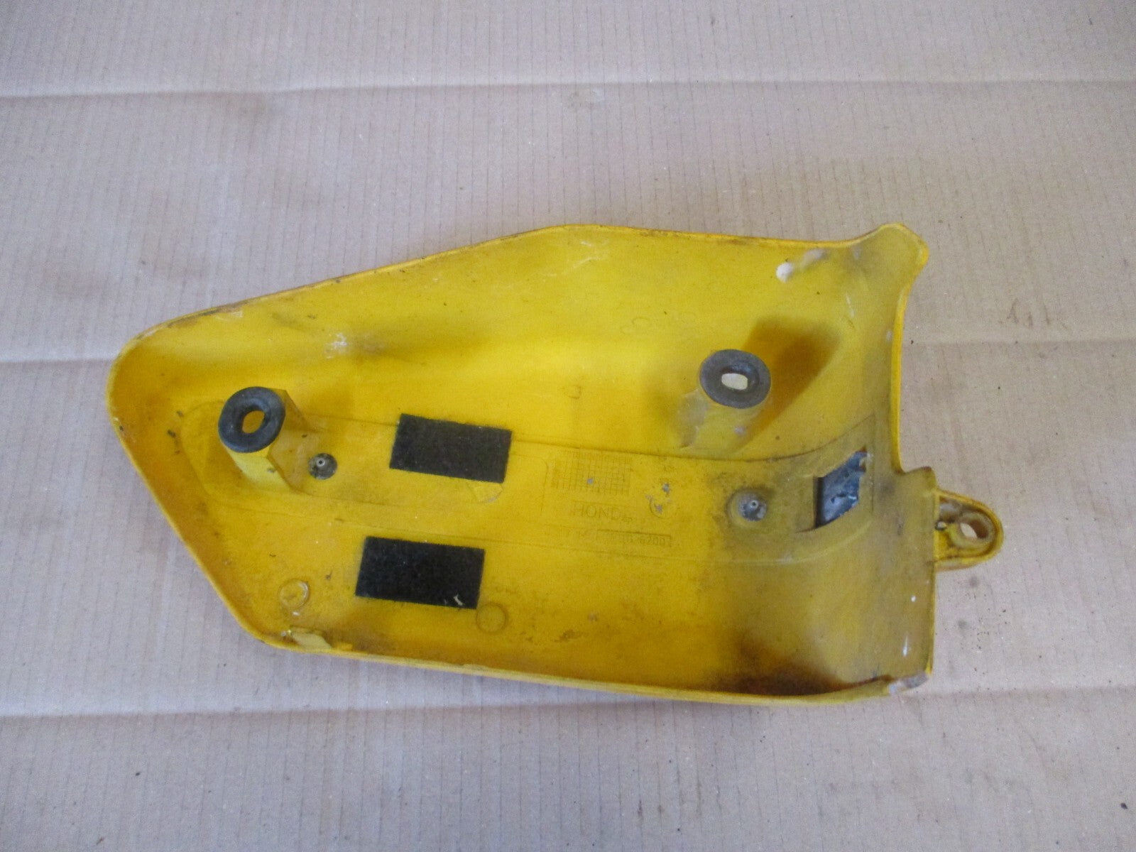 Cache latéral gauche pour Honda 125 Rebel - JC24A - JC26A