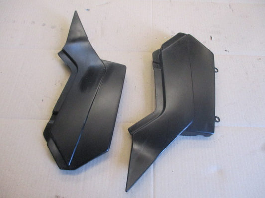Caches latéraux pour Yamaha 125 TW - DE01 - DE054