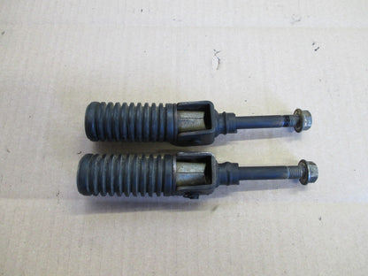 Cales pieds arrières pour Honda 125 XLR - JD04 - Modèle phare rond