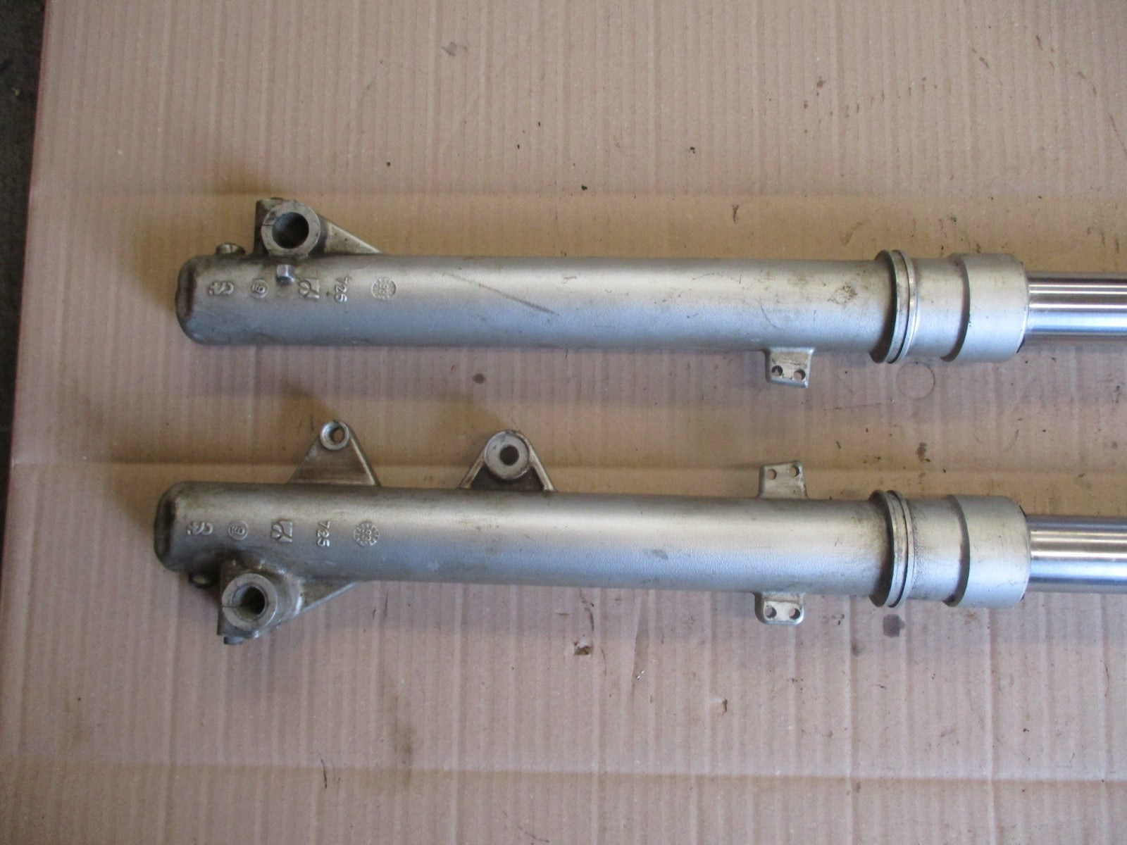 Tubes de fourche pour  Cagiva 350 - W12 - 2N1
