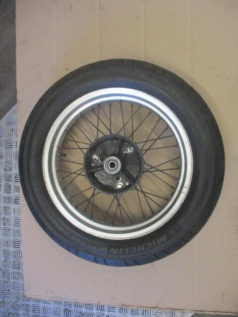 Roue arrière avec pneu MICHELIN très peu roulé pour Yamaha 750 XTZ - 3LD