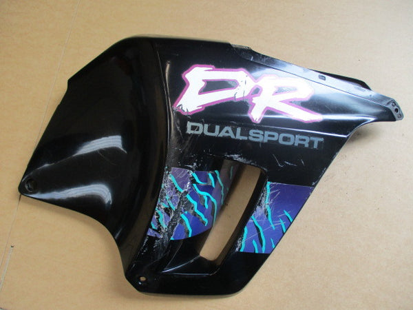Flanc de réservoir droit pour Suzuki 800 DR - SR43A