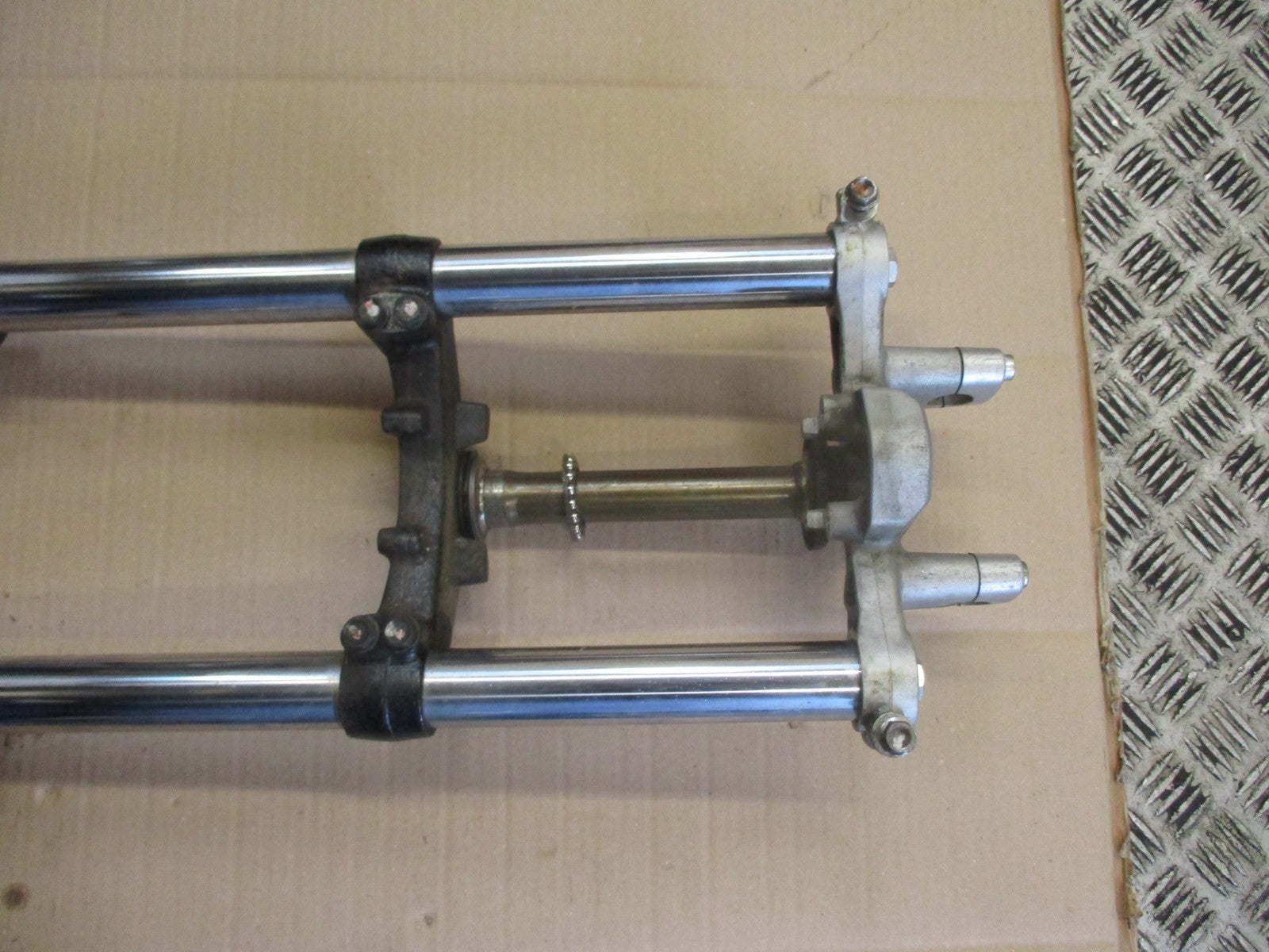 Fourche pour Honda 125 XLV Varadéro - JC32