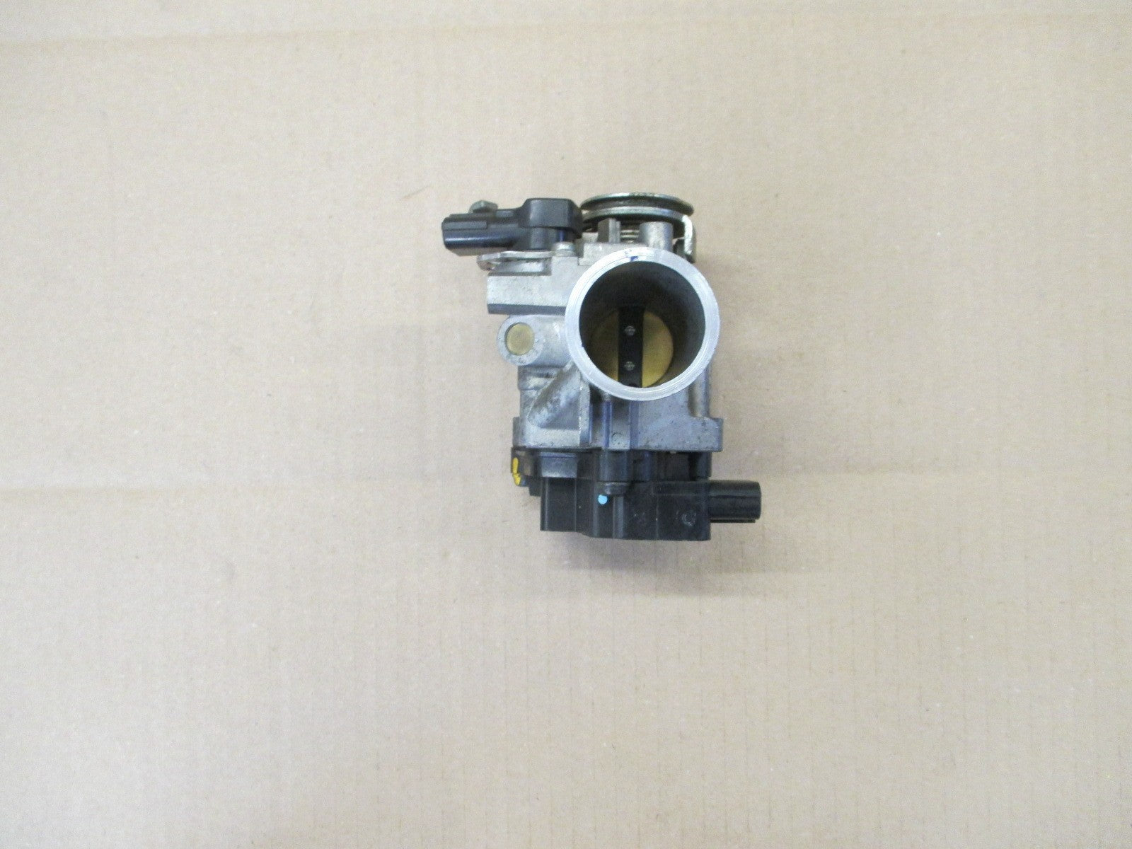 Corps papillon d'injection pour Honda 125 CBF - JC40A
