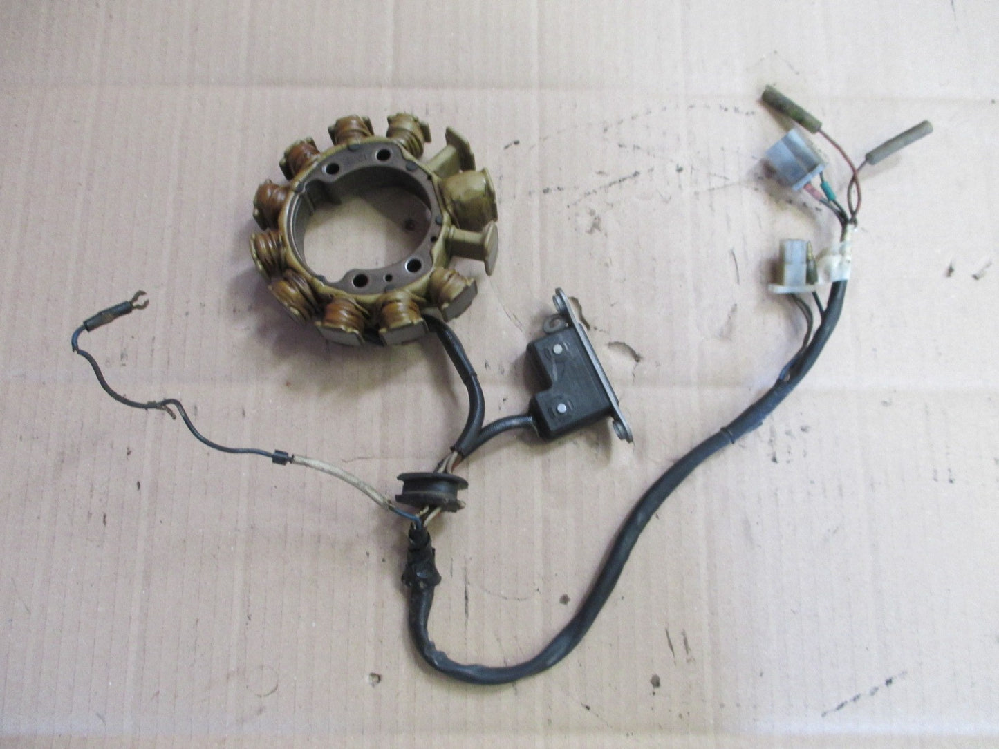 Stator d'allumage Yamaha 600 XT Ténéré - 43F - 34L - 2KF - 55W
