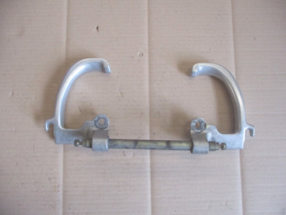 Poignées passager + barre de liaison Honda 750 VFR - RC36 - Type 1 - 1990 /1993