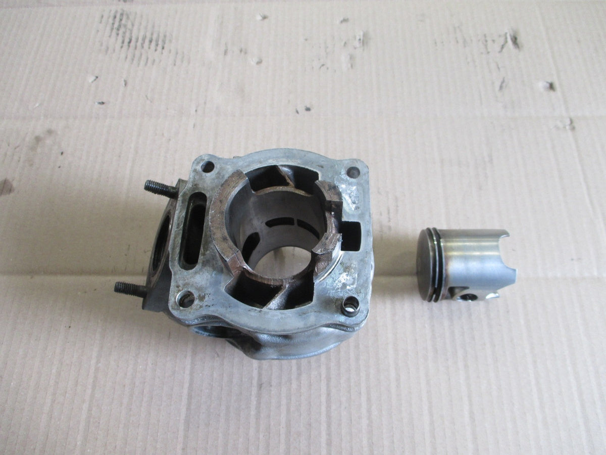 Cylindre / piston référence 3MB-00 cote 56.50 mm pour Yamaha 125 DTR - DTRE