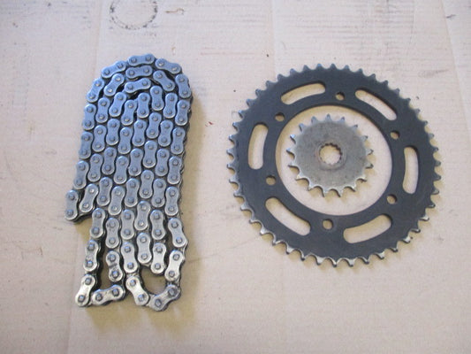 Kit chaîne pour Yamaha 850 TDM - 3VD