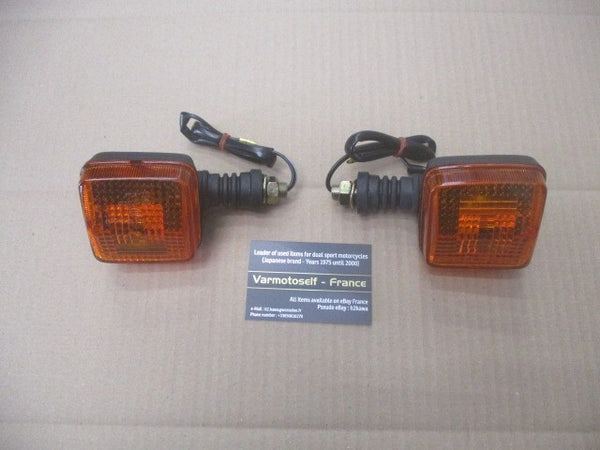 Clignotants avants NEUFS (courts) pour Yamaha 125 DTR - DTRE