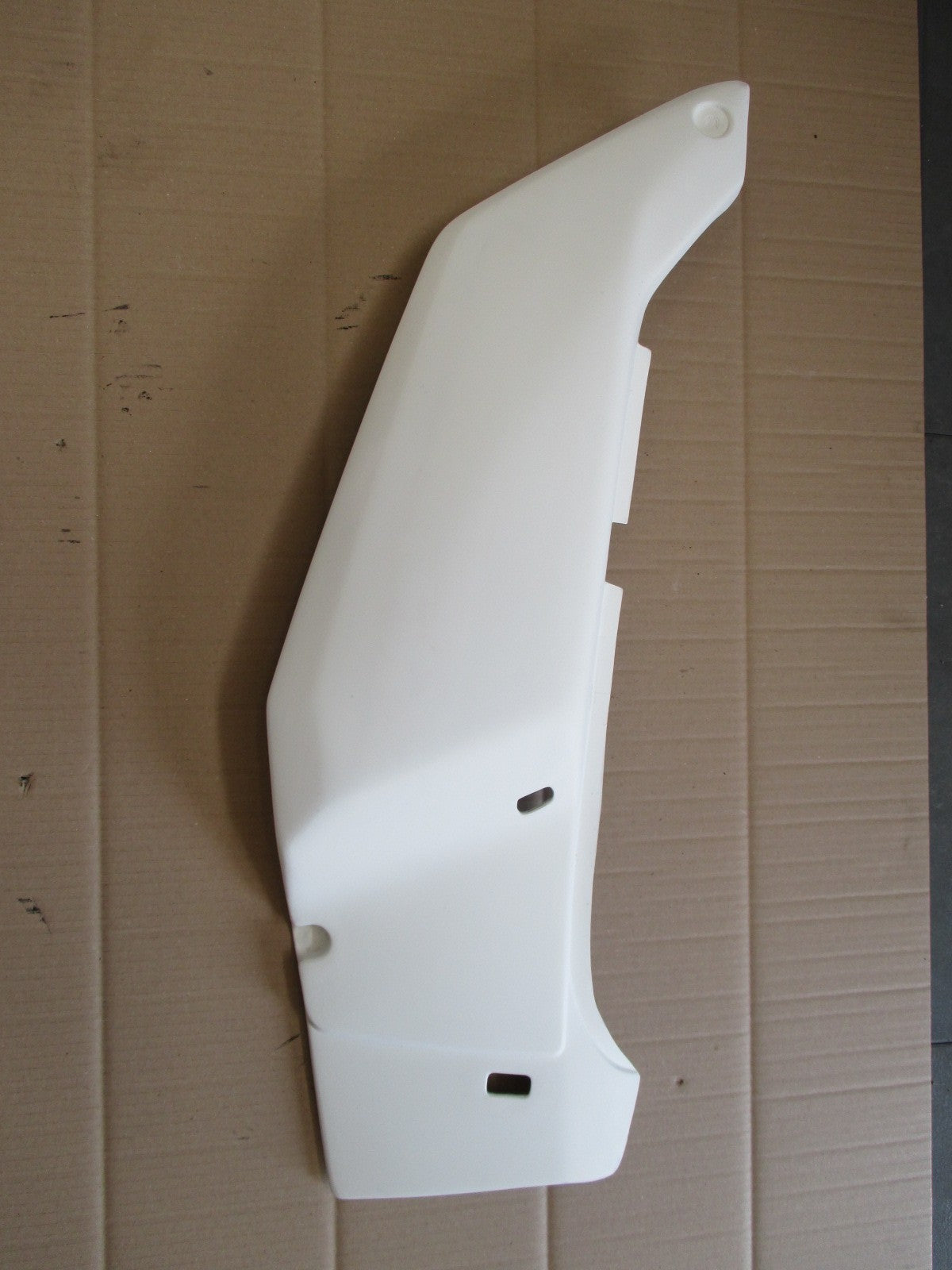 Cache latéral droit NEUF pour Honda 750 XRV Africa Twin - RD04