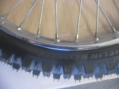 Roue avant avec pneu zéro kilomètre pour Honda 125 NX Transcity - JD12
