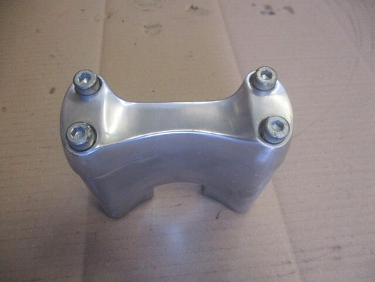 Pontets de guidon pour Yamaha 1200 V-MAX - VMAX - 2EN