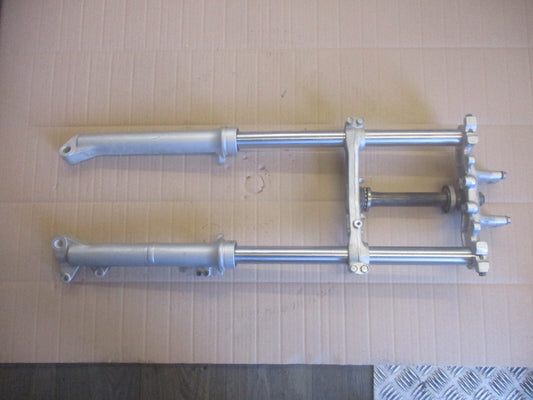 Fourche pour Yamaha 125 TW - DE01 - DE054