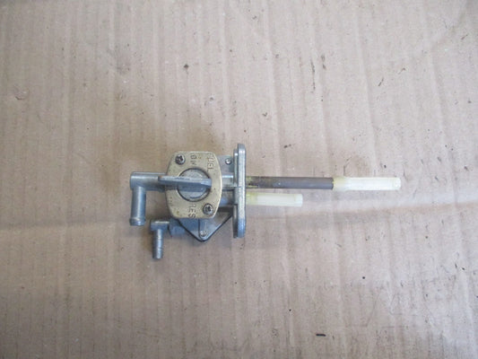 Robinet d'essence pour Suzuki 650 Freewind