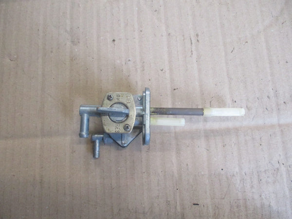 Robinet d'essence pour Suzuki 650 Freewind