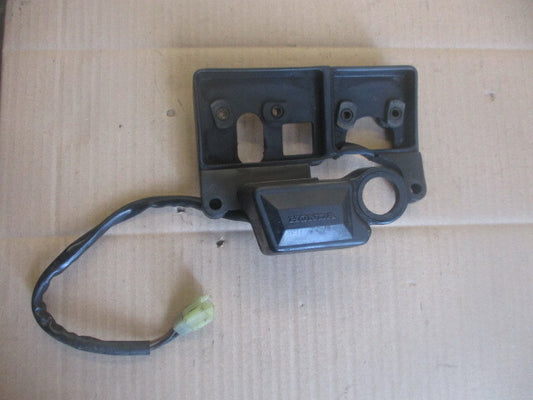 Support compteur compte tours + porte fusibles Honda 600 XLL - XLM - XLLM - PD04