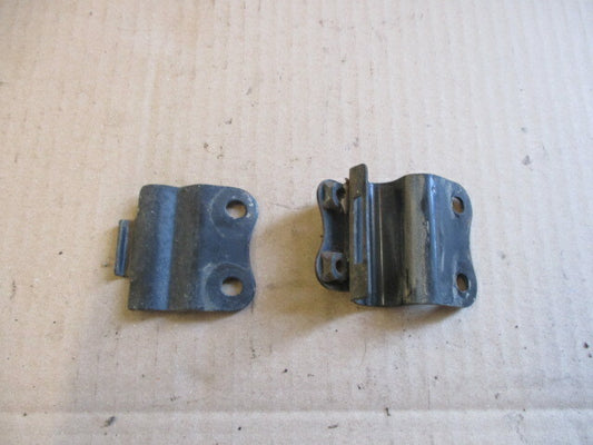 Demies coquilles de fixation pour Yamaha 250 SR - 3Y8
